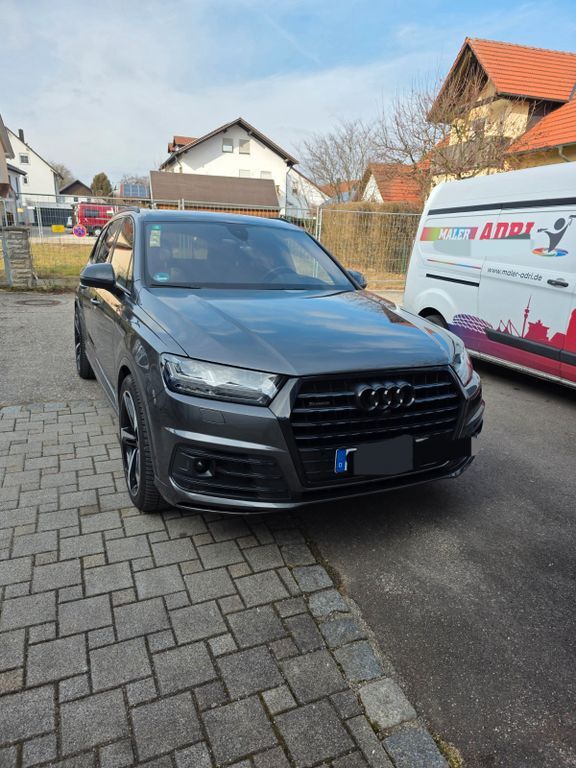 Q7