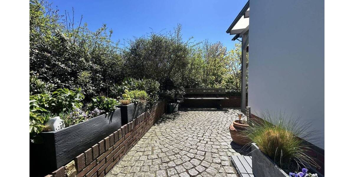 Mehrfamilienhaus, Wohnhaus Porta Westfalica Veltheim - 4 Zimmer, 210 m&sup2;, 200.000&euro; | Angebot:26345553