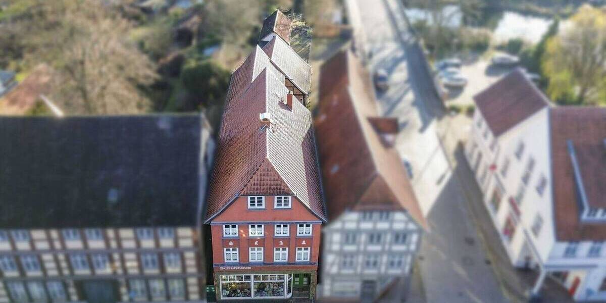 Mehrfamilienhaus, Wohnhaus Grabow - 9 Zimmer, 285 m&sup2;, 199.000&euro; | Angebot:26065278