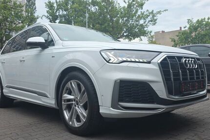 Audi Q7 7.122 km 54.999 &euro; Berlin 13581