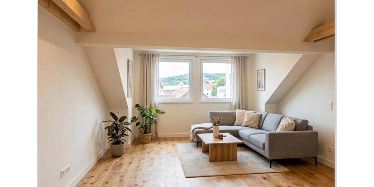 Dachgeschoßwohnung Bad Staffelstein - 2 Zimmer, 66 m&sup2;, 660&euro; | Angebot:26432462