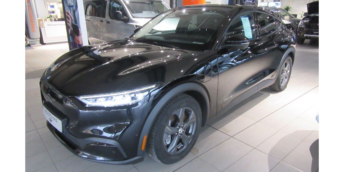 Ford Mustang Mach-E 91.786 km 24.500 &euro; Bernau 16321