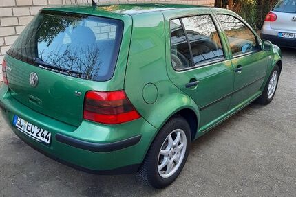 VW Golf