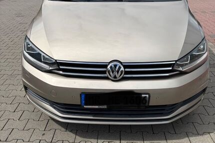 VW Touran 123.000 km 14.400 &euro; Stadtallendorf 35260