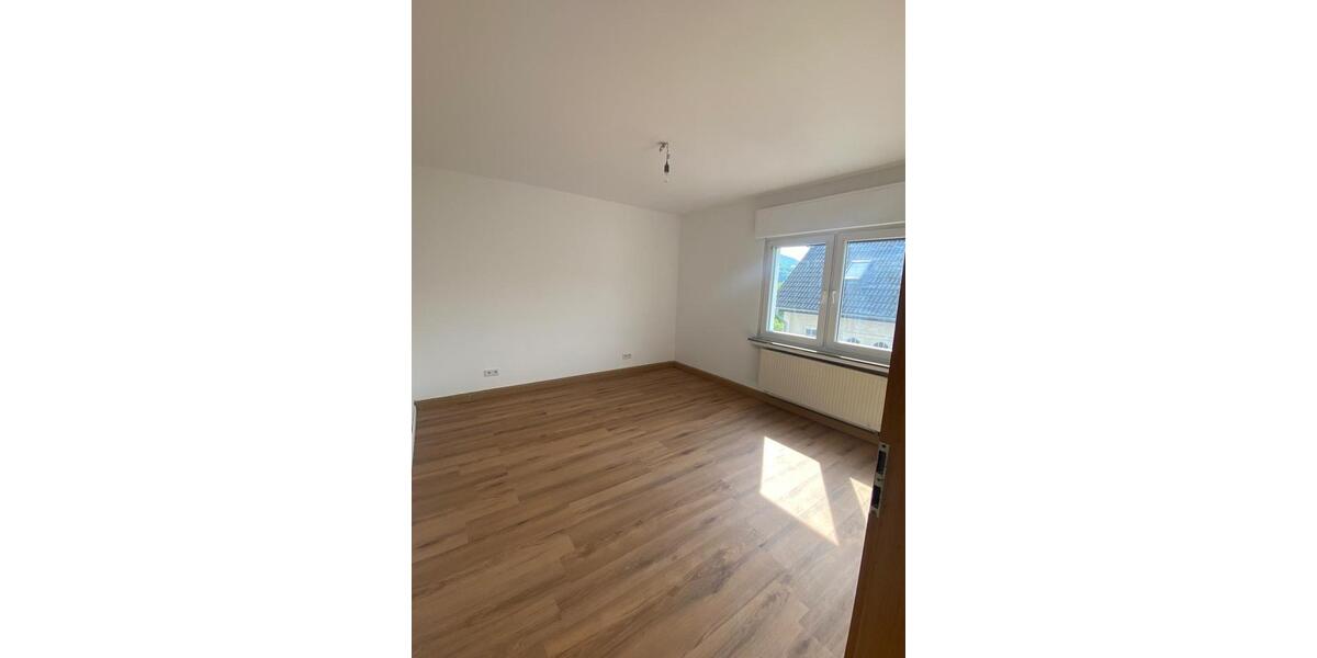 Erdgeschoßwohnung Werdohl - 2 Zimmer, 56 m&sup2;, 425&euro; | Angebot:26632428