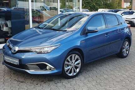 Toyota Auris 55.600 km 16.290 € Beckum 59269