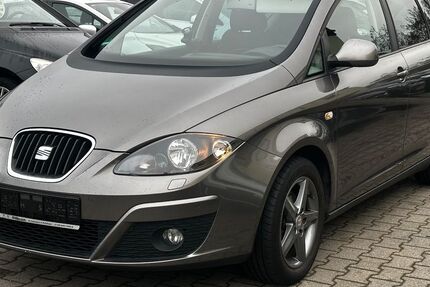 Seat Altea 108.000 km 4.990 &euro; kelkheim 65779
