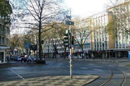 Mülheim-Mitte Einkaufspassage- Ladenlokal ehemaliger Lebensmittelbetrieb mit Untergeschossen als Lagerflächen