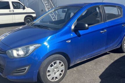 Hyundai i20 143.000 km 4.100 &euro; Lohfelden 34253
