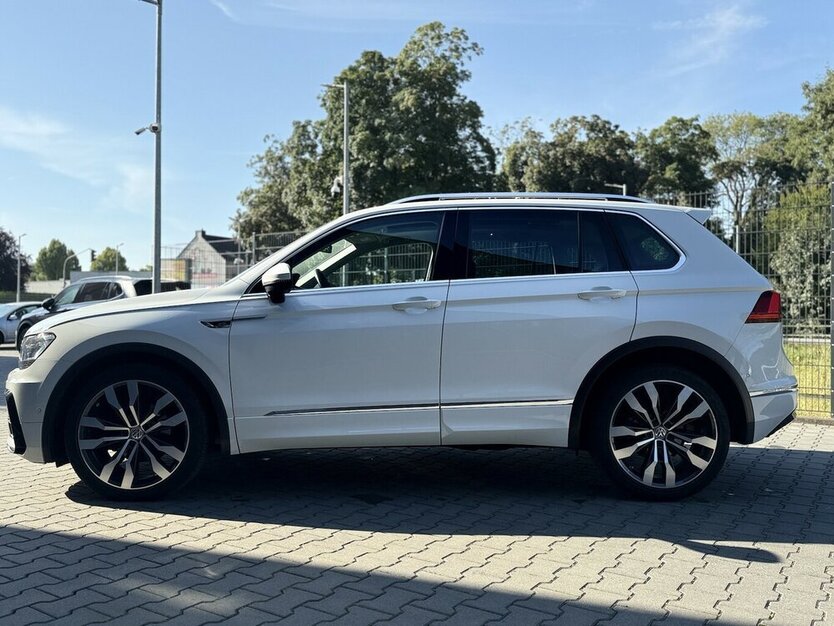 Tiguan R-Line / 4Motion / Pano / Kamera / AAC