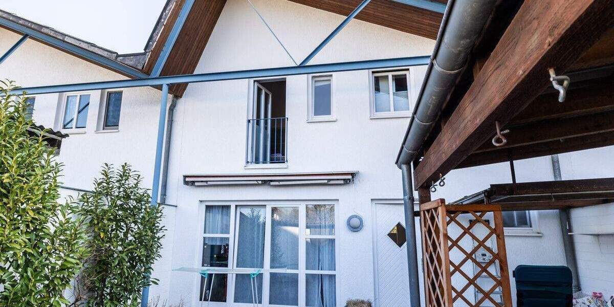 Reihenmittelhaus Delmenhorst Mitte - 5 Zimmer, 108 m&sup2;, 269.000&euro; | Angebot:25737688