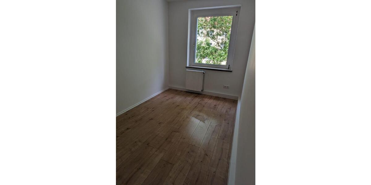 Etagenwohnung Seehausen (Altmark) - 3 Zimmer, 58 m&sup2;, 330&euro; | Angebot:26663792