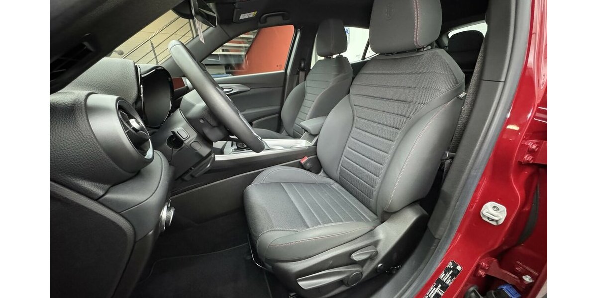 Alfa Romeo Tonale 1.6 VGT-D Sprint ACC LED Car Play 11.400 km 23.900 &euro; Lich 35423