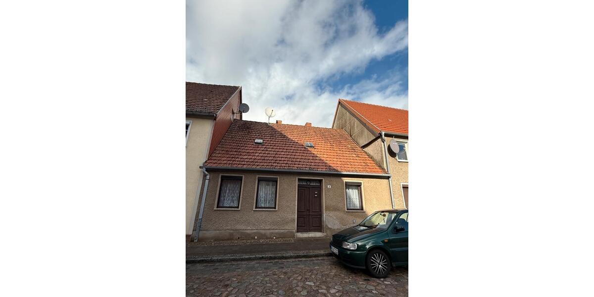 Einfamilienhaus Pritzwalk - 3 Zimmer, 140 m&sup2;, 60.000&euro; | Angebot:25219025