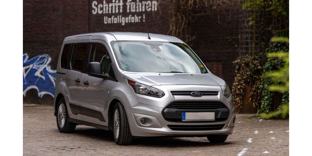 Ford Tourneo Connect 203.000 km 9.500 &euro; Hamburg 20535