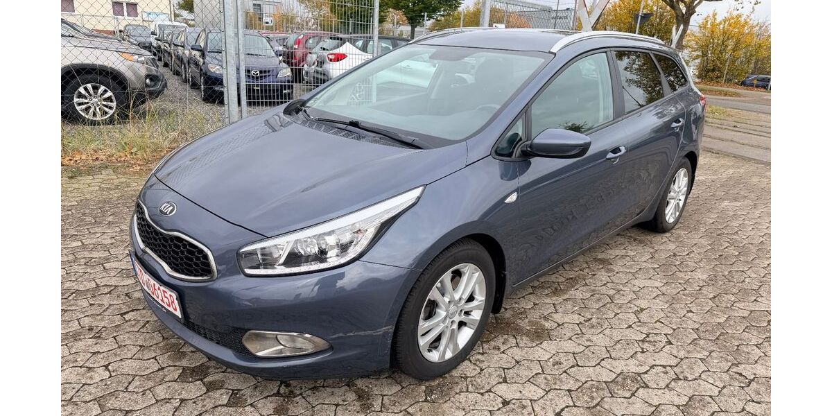 Kia ceed / Ceed 152.000 km 4.499 &euro; Buxtehude 21614