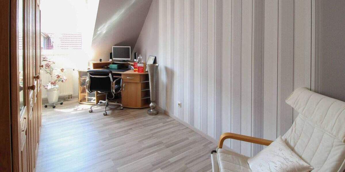 Reihenendhaus Duisburg Aldenrade - 5 Zimmer, 121 m&sup2;, 399.000&euro; | Angebot:25375231