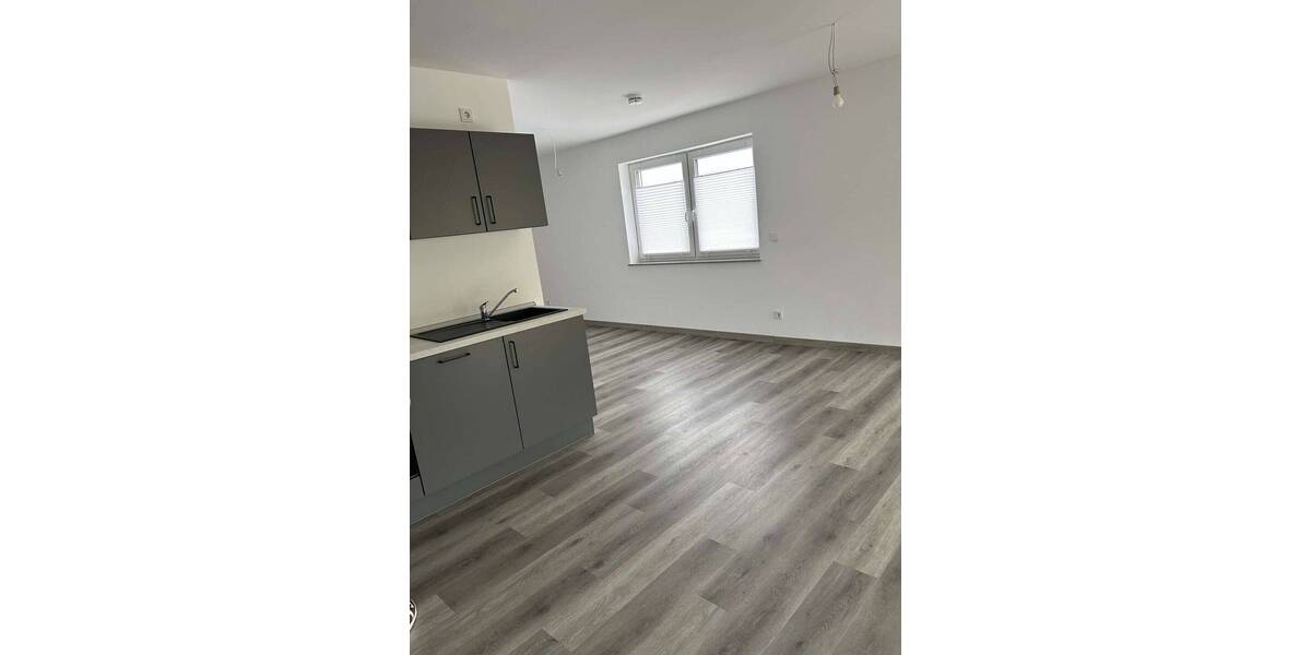 Etagenwohnung Aach Hohensonne - 3 Zimmer, 102 m&sup2;, 1.150&euro; | Angebot:26346023