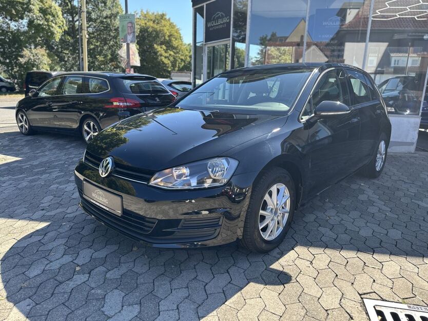 VW Golf 134.700 km 9.690 € Bad Salzuflen 32105