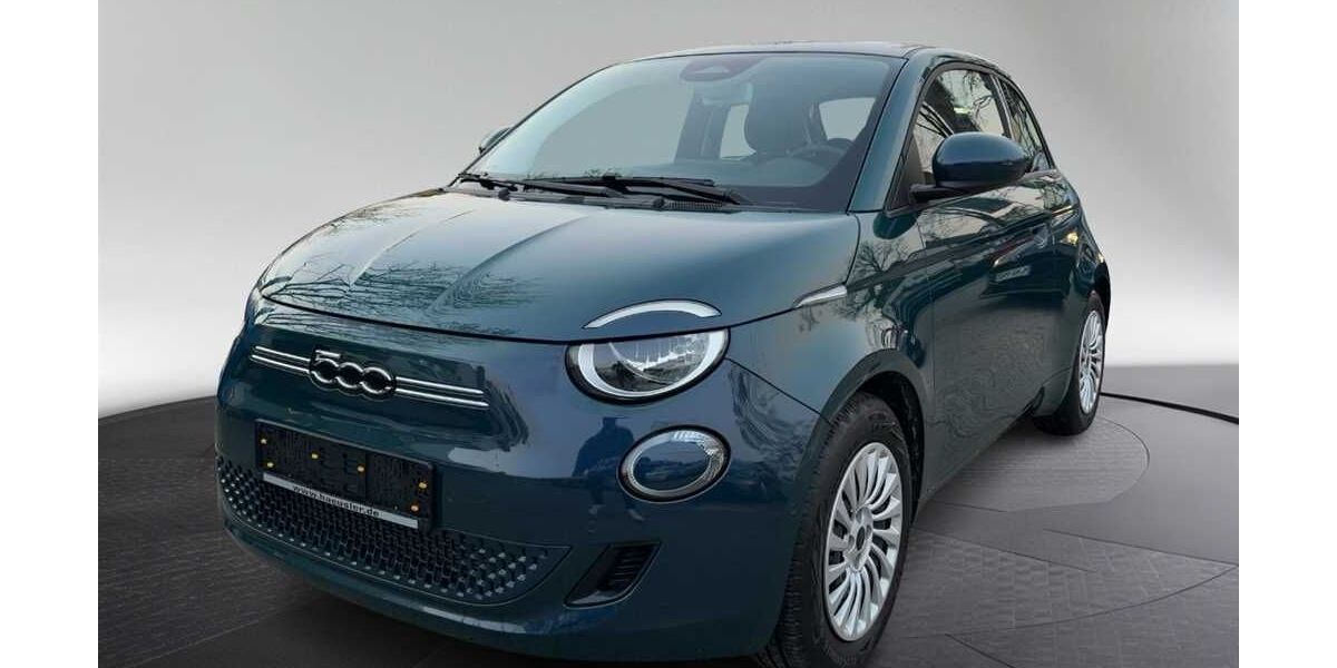 Fiat 500 10.000 km 23.390 &euro; München 81249