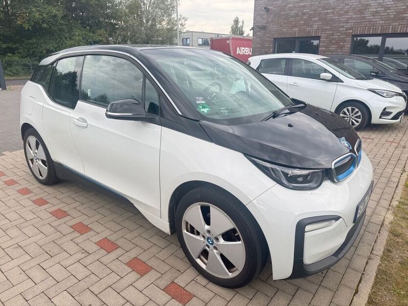 i3
