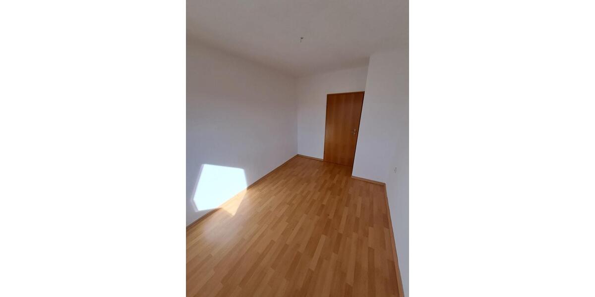 Dachgeschoßwohnung Plauen Altstadt - 2 Zimmer, 50 m&sup2;, 45.000&euro; | Angebot:26706856