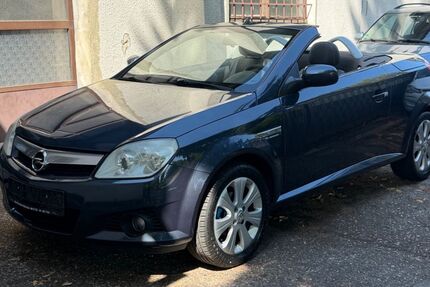 Opel Tigra 97.000 km 2.900 &euro; Mülheim an der ruhr 45475