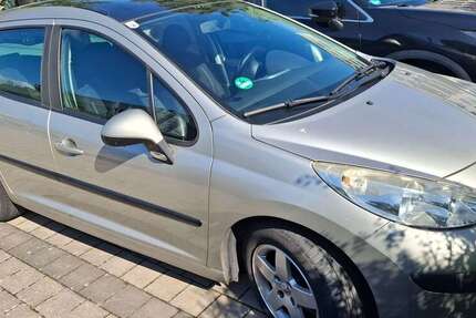 Peugeot 207 116.100 km 3.500 € Bayreuth 95448