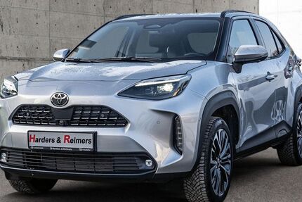 Toyota Yaris Cross 12.061 km 27.880 &euro; Itzehoe 25524