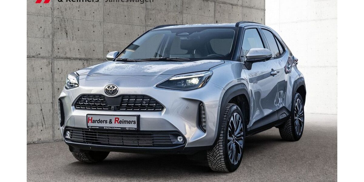 Toyota Yaris Cross 12.061 km 27.880 &euro; Itzehoe 25524