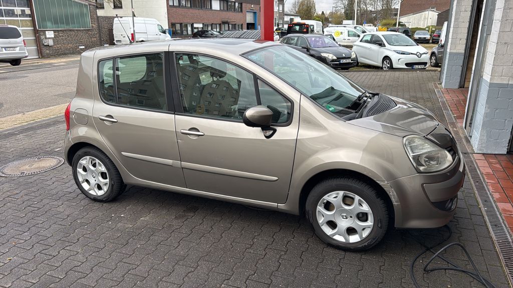 Renault Modus 132.000 km 2.750 &euro; Mönchengladbach 41066