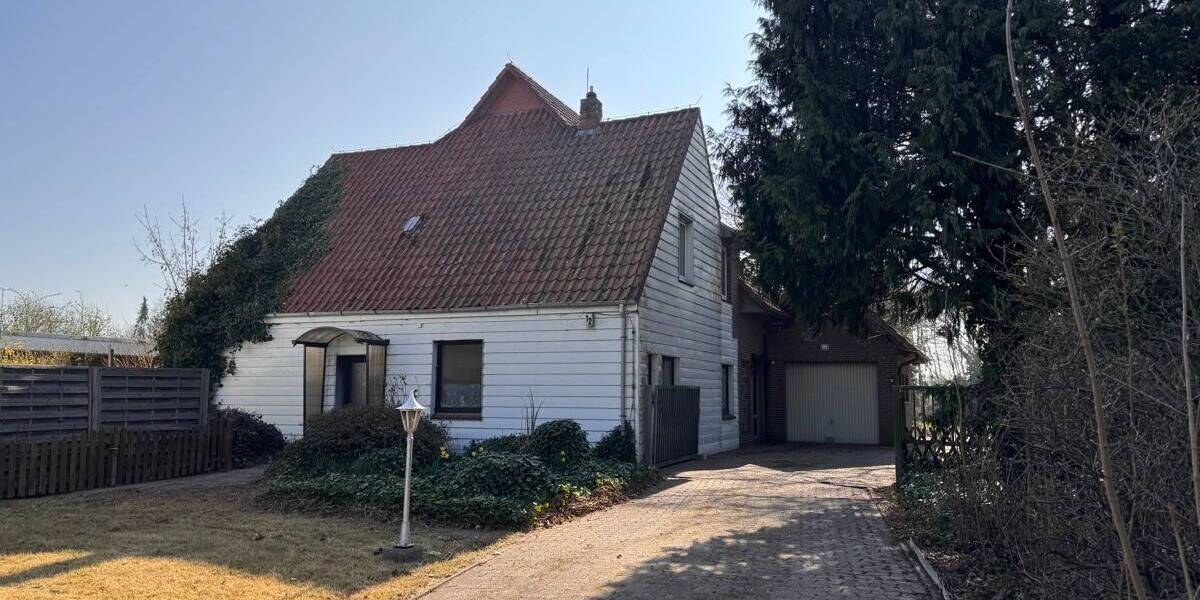 Einfamilienhaus Wardenburg / Achternmeer Westerholt - 6 Zimmer, 189 m&sup2;, 300.000&euro; | Angebot:25799061