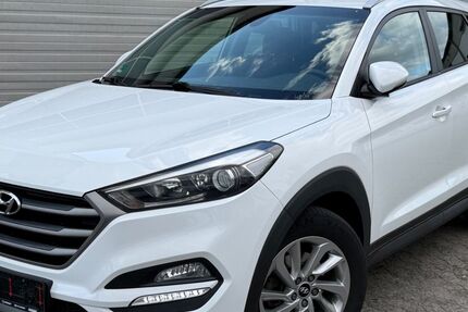 Hyundai TUCSON 128.500 km 10.900 &euro; Fulda 36100