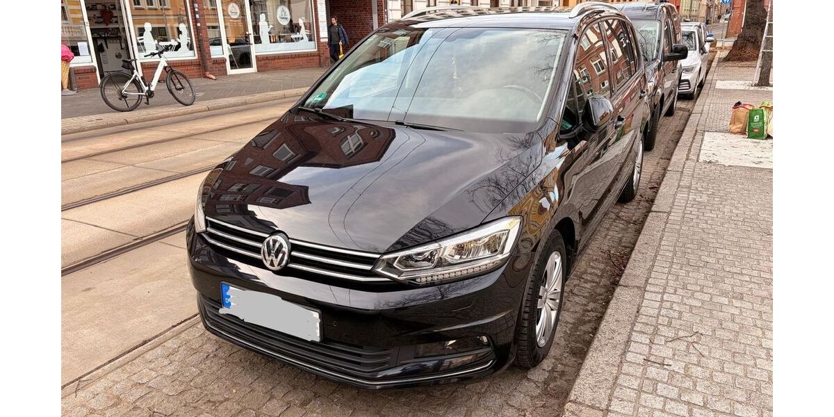 VW Touran 135.000 km 15.990 &euro; Schwerin 19053