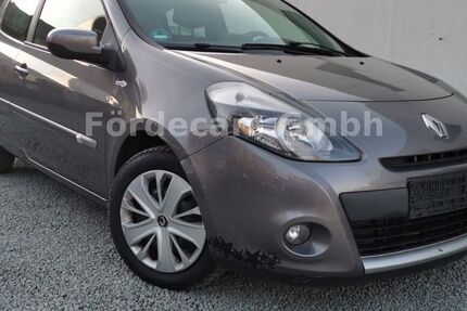 Renault Clio 150.000 km 3.690 € Kiel 24148
