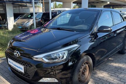 Hyundai i20 139.568 km 4.999 &euro; München 81825