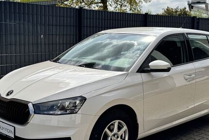 Skoda Fabia 60.000 km 15.900 &euro; Xanten 46509