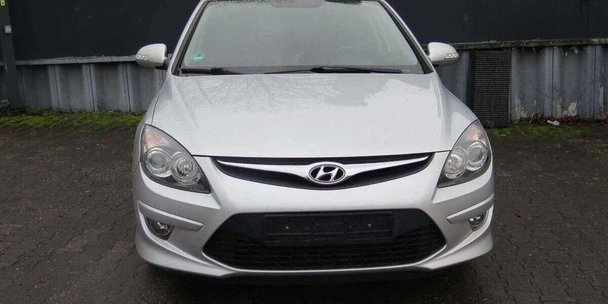 Hyundai i30 117.353 km 5.400 &euro; Saarbrücken 66117