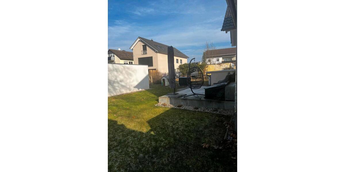 Einfamilienhaus Babenhausen - 4 Zimmer, 20 m&sup2;, 1.500&euro; | Angebot:24688578