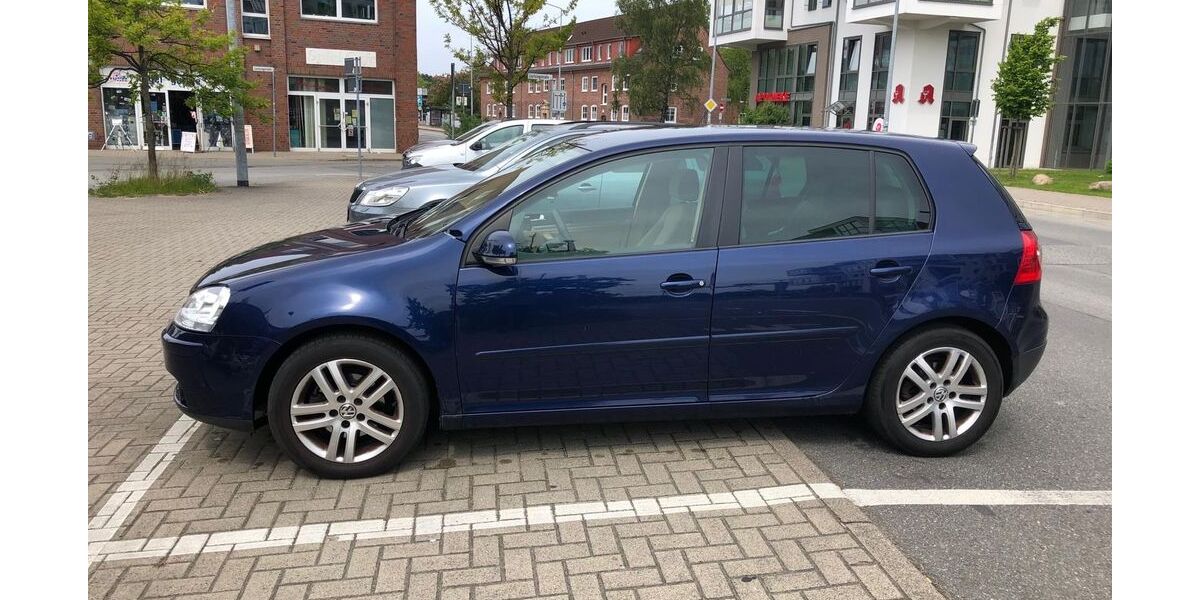 VW Golf 157.000 km 2.600 &euro; Bartenshagen 18209