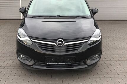 Opel Zafira 184.671 km 9.925 &euro; Gammellund 24855