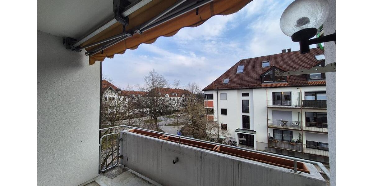 Etagenwohnung Augsburg Antonsviertel - 4 Zimmer, 109 m&sup2;, 1.400&euro; | Angebot:25866749