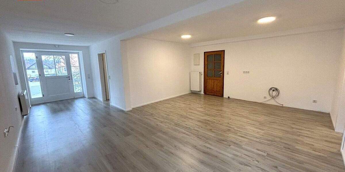Etagenwohnung Engelthal - 3 Zimmer, 67 m&sup2;, 645&euro; | Angebot:25371220