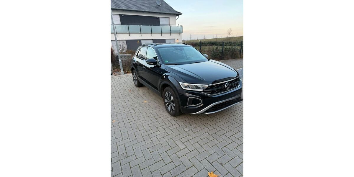 VW T-Roc 11.000 km 22.100 &euro; Braunschweig 38106