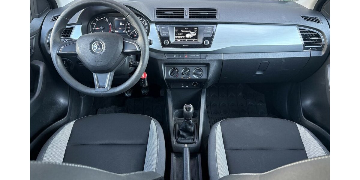 Skoda Fabia 1.2 Ambition KLIMAAUTOMATIK/ISO-FIX/TOUCH 92.032 km 7.900 &euro; Villingen-Schwenningen 78054