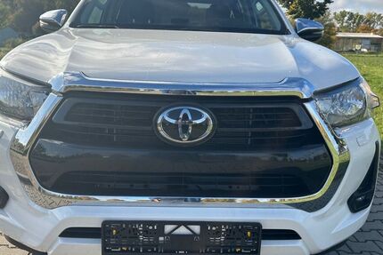 Toyota Hilux 3.654 km 36.000 € berlin 10829