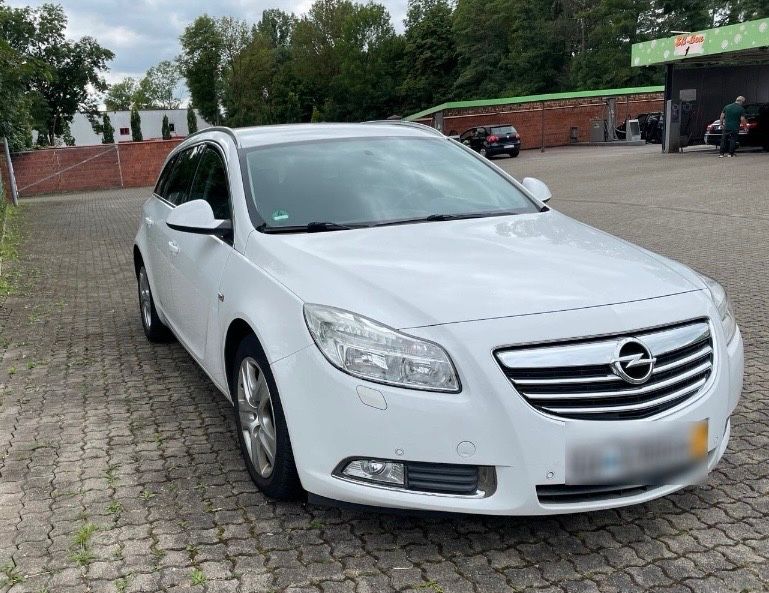 Opel Insignia 232.000 km 4.000 &euro; Göttingen 37085