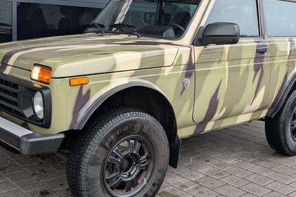 Lada Niva 29.600 km 20.990 &euro; Hofstetten 86928