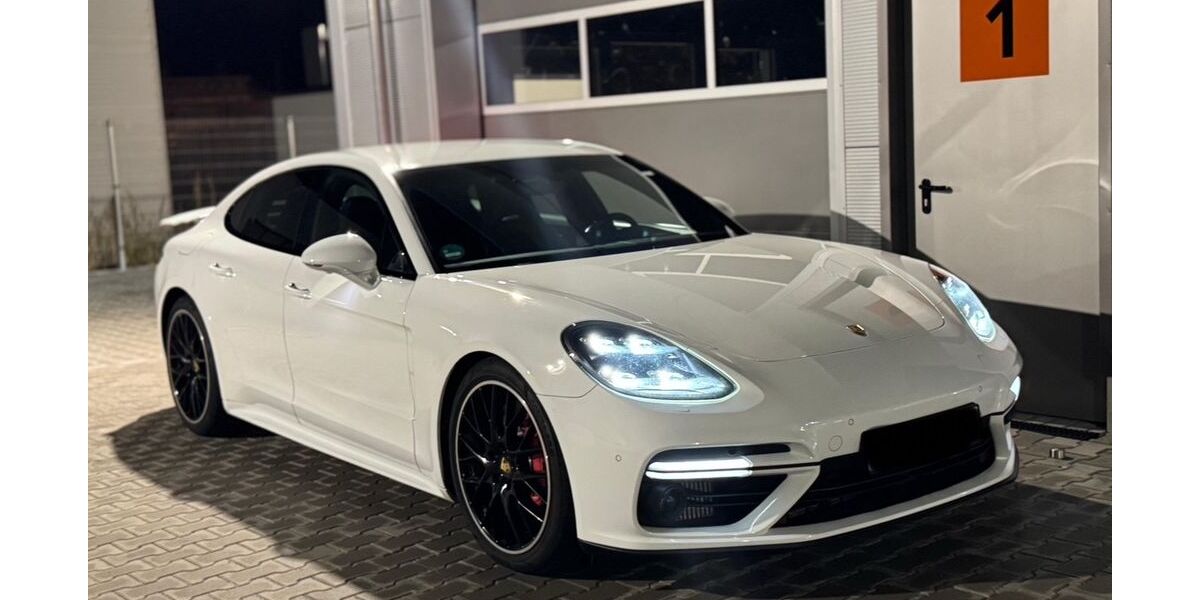 Porsche Panamera 152.000 km 55.700 &euro; Viersen 41747
