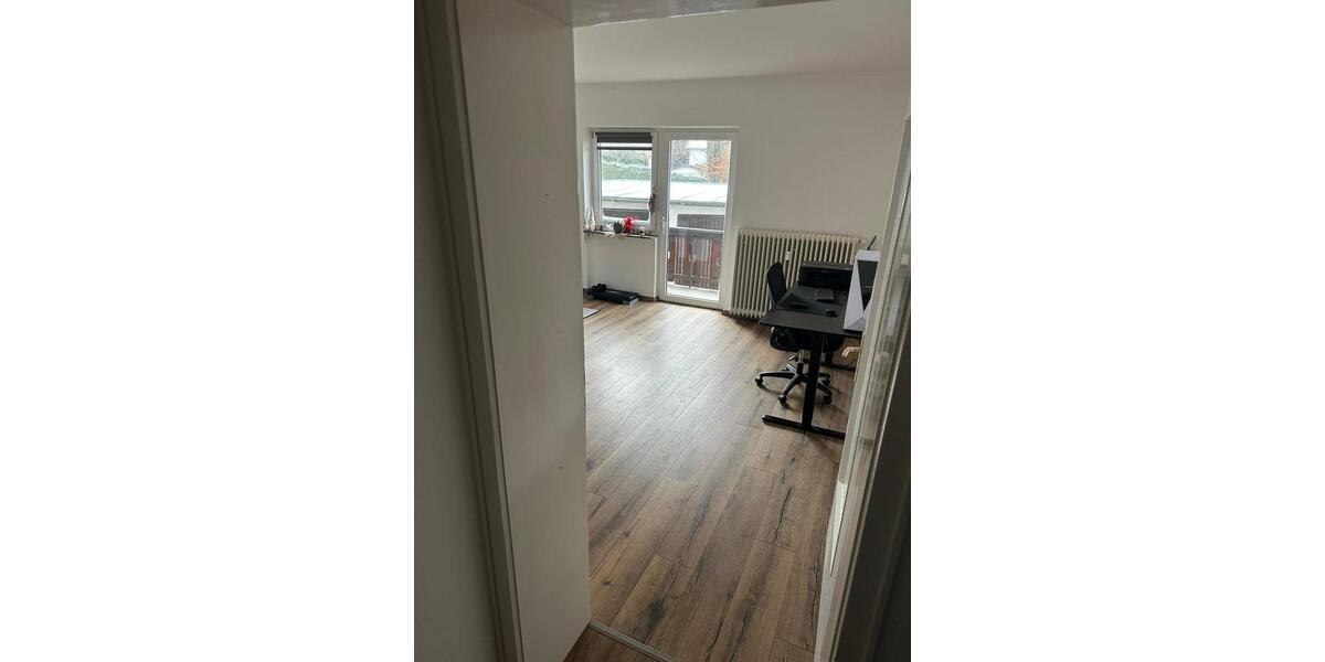 Hochparterre Regen - 2 Zimmer, 64 m&sup2;, 570&euro; | Angebot:26130541